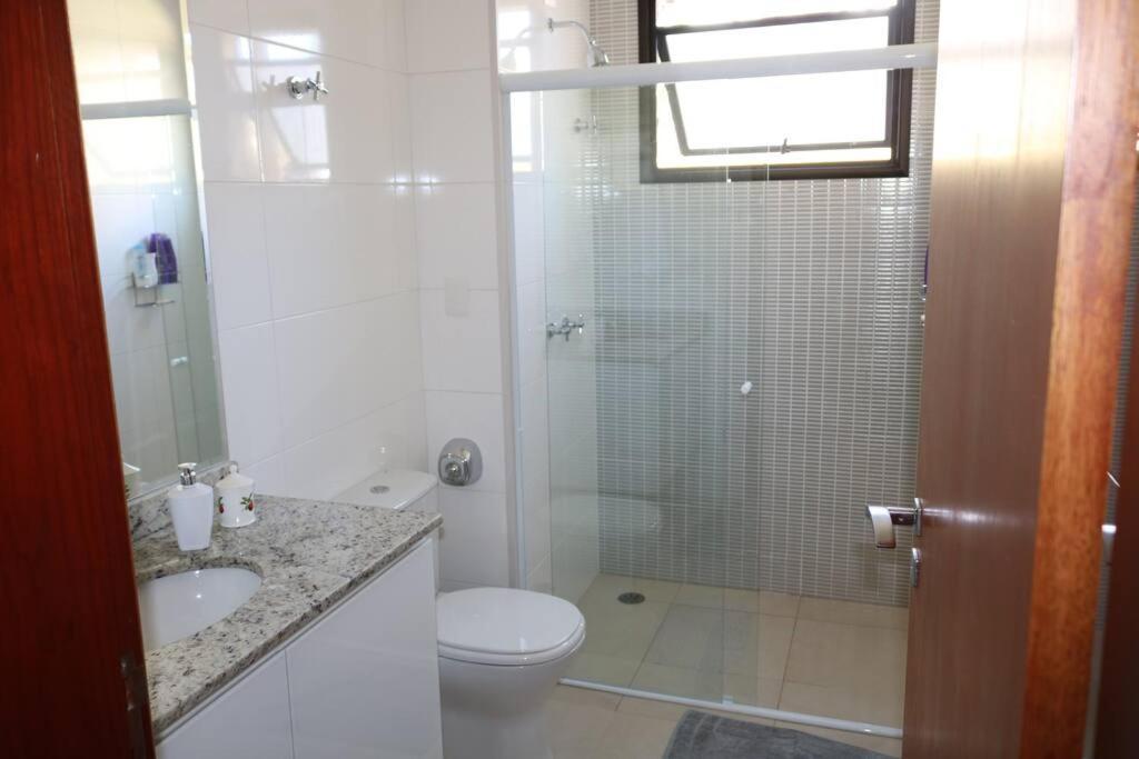 Loft A 900m Do Capivari. Apartamento