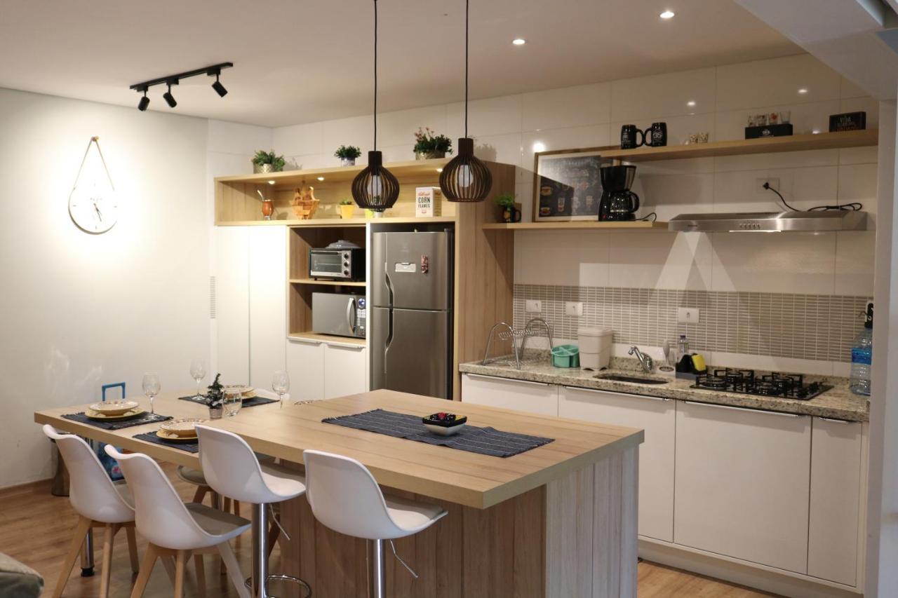 Loft A 900m Do Capivari.