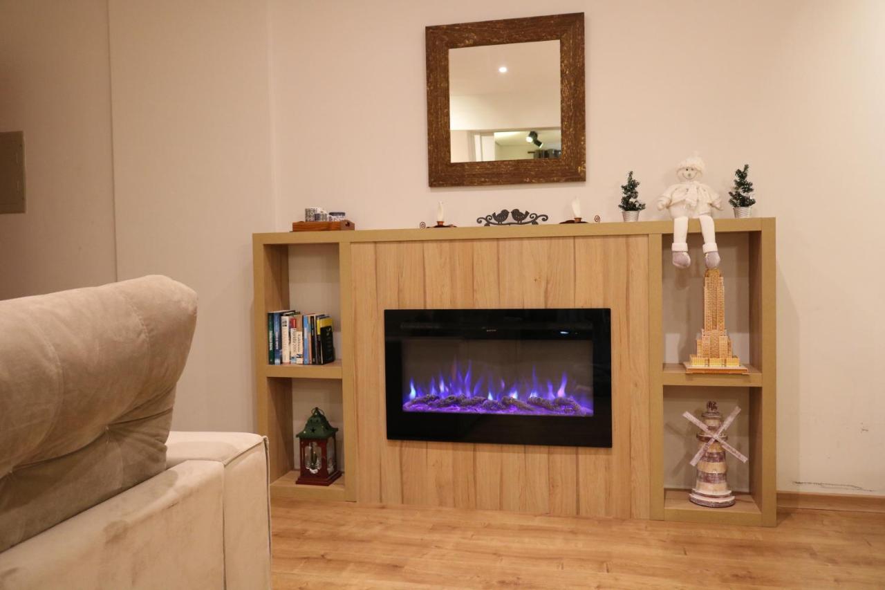 Loft A 900m Do Capivari. *